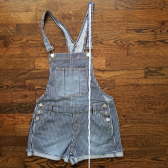 🚫SOLD🚫NOBO▪︎Overall Shorts - Picture 9 of 10